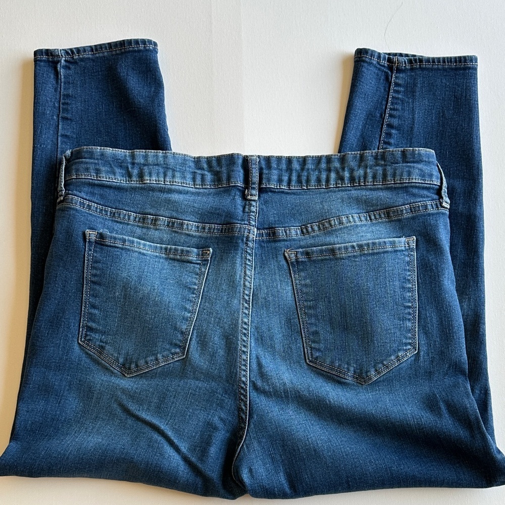 Old Navy Rockstar Mid Rise Cropped Jeans Dark Wash Skinny Ankle Sz 16 - Picture 11 of 11